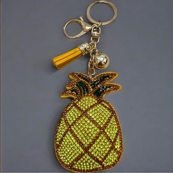 Sparkly Pineapple Keychain with Tassel & Bell Charm – Fun Summer Bag Accessory - Picture 13 of 14